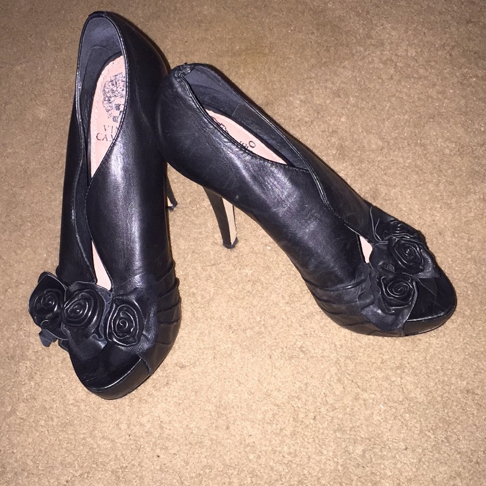 Vince  Camuto Heels!